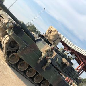 Meet your Posher, Jonathan